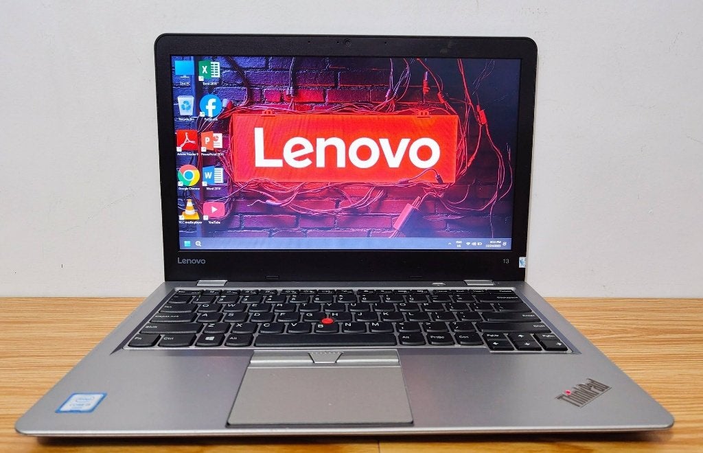Mooie Stille Lenovo 256 GB SSD Incl Ram Win11 + Lader, Gebruikt, 2 tot 3 Ghz, ...Lenovo, Ophalen of Verzenden