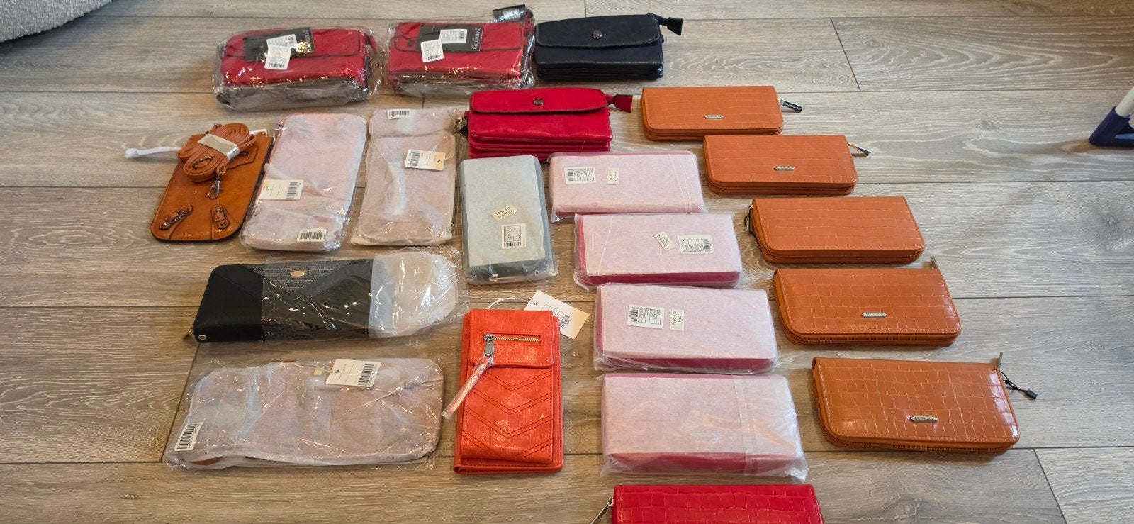 21 Giuliano lederen tasjes en portemonnees, Ophalen of Verzenden, Nieuw, Overige kleuren, Schoudertasje