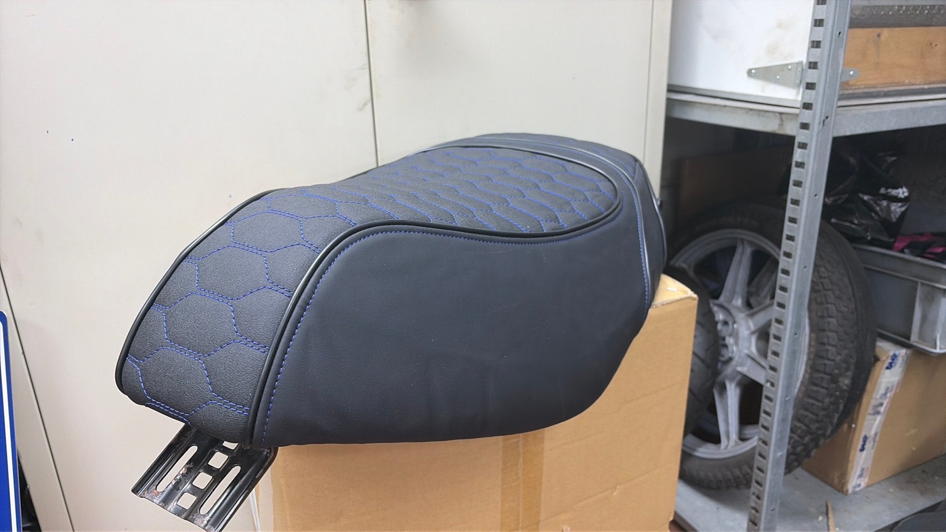 Piaggio zip duo zadel, Motoren, Ophalen of Verzenden