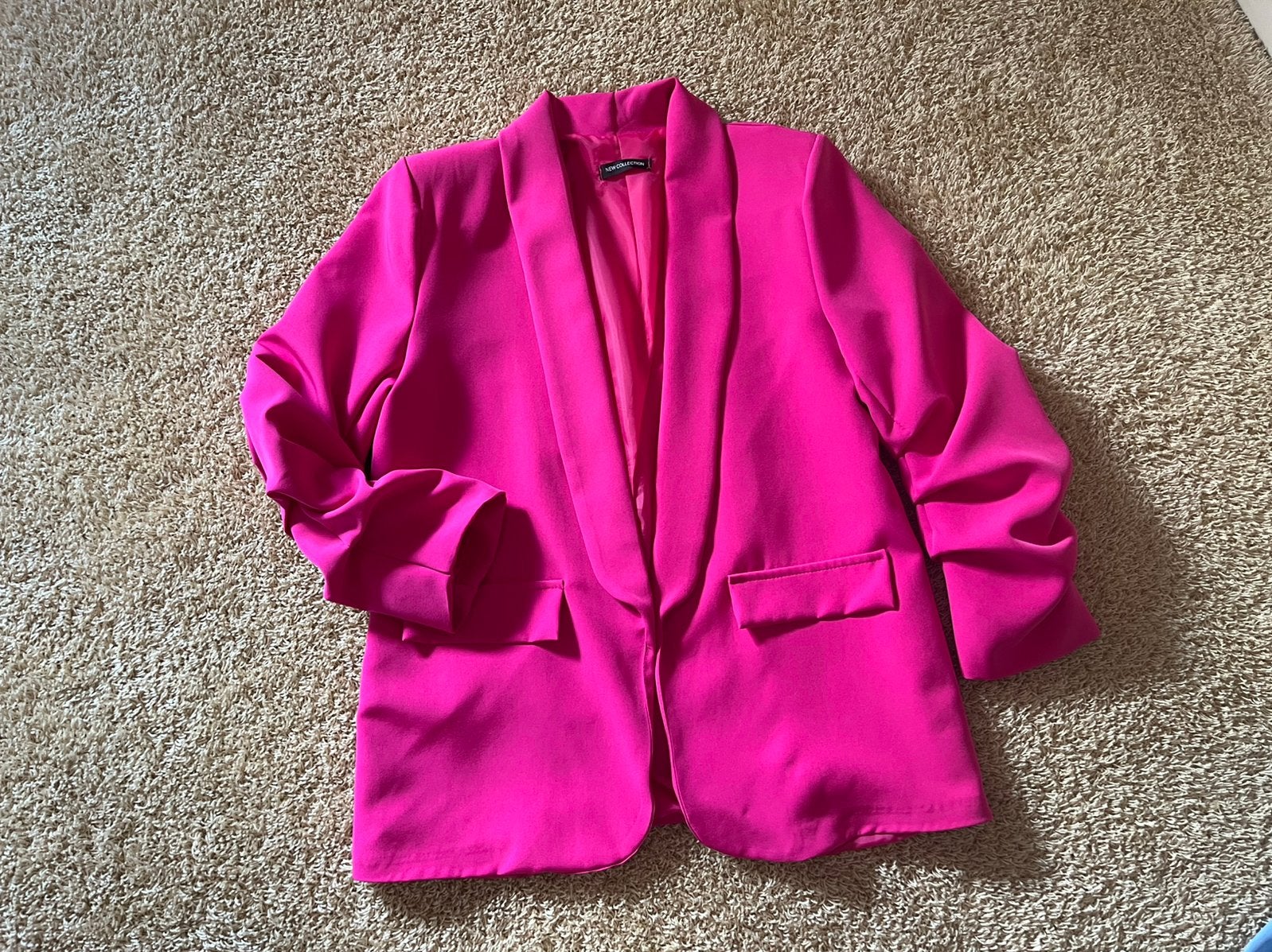 Fuchsia roze blazer/jasje mt. S/M, Kleding | Dames, Jasjes, Kostuums en Pakken, Maat 38/40 (M), Ophalen of Verzenden, Zo goed als nieuw