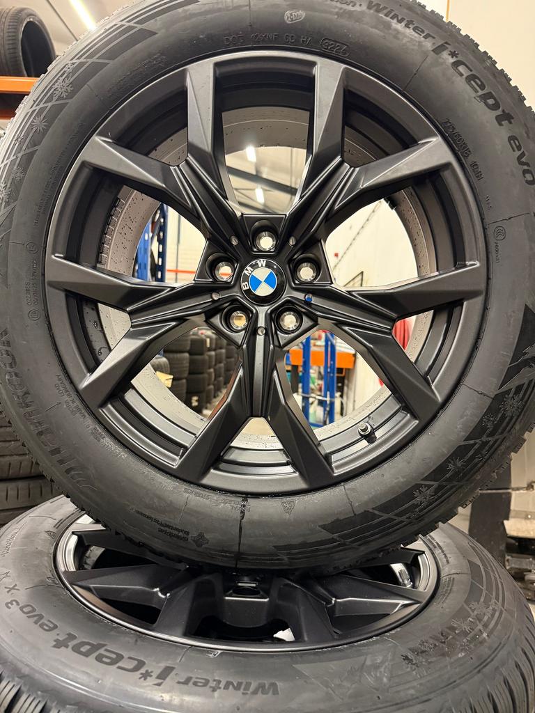 18" ORIG.NIEUW  BMW X3 G45 STYLING 921 Y-SPAAK  5A6F111, 18 inch, -, -, Banden en Velgen