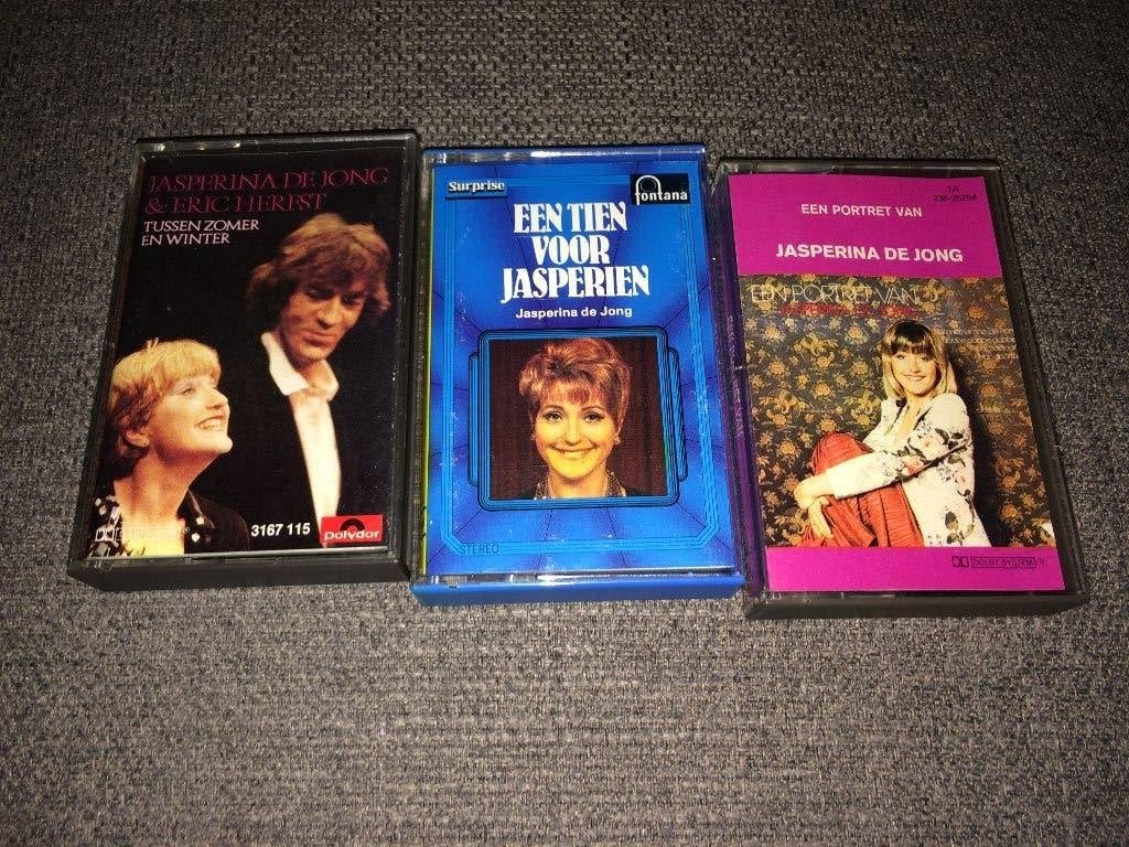 3 MCs van Jasperina de Jong, Cd's en Dvd's, Cassettebandjes, Gebruikt, 2 t/m 25 bandjes, Ophalen of Verzenden, Origineel
