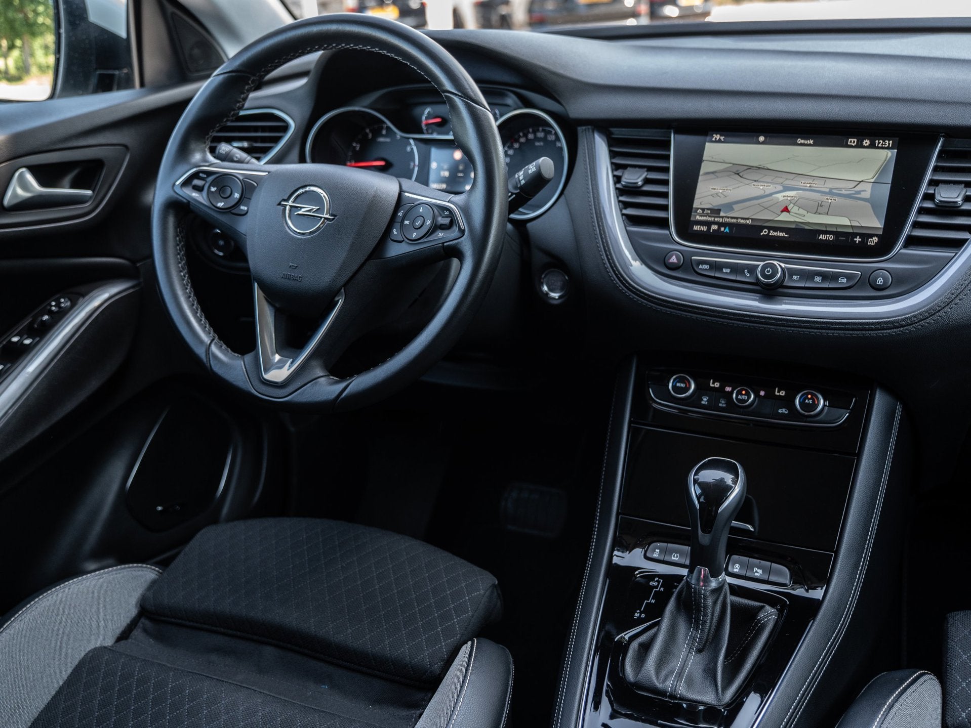 Opel Grandland X 1.2 Turbo Business Executive | AUTOMAAT | A, Auto's, Dealer onderhouden, Gebruikt, Euro 6, 1199 cc