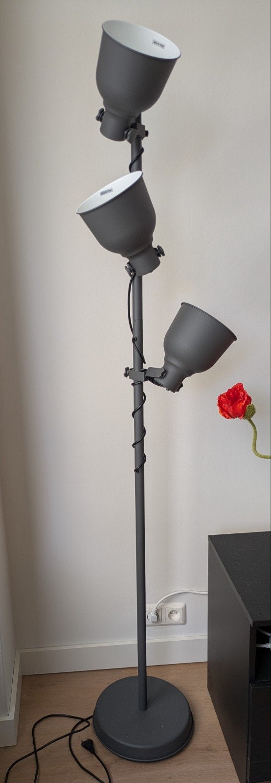 Staande lamp, 3 spots, grijs, Ophalen, Zo goed als nieuw, 150 tot 200 cm