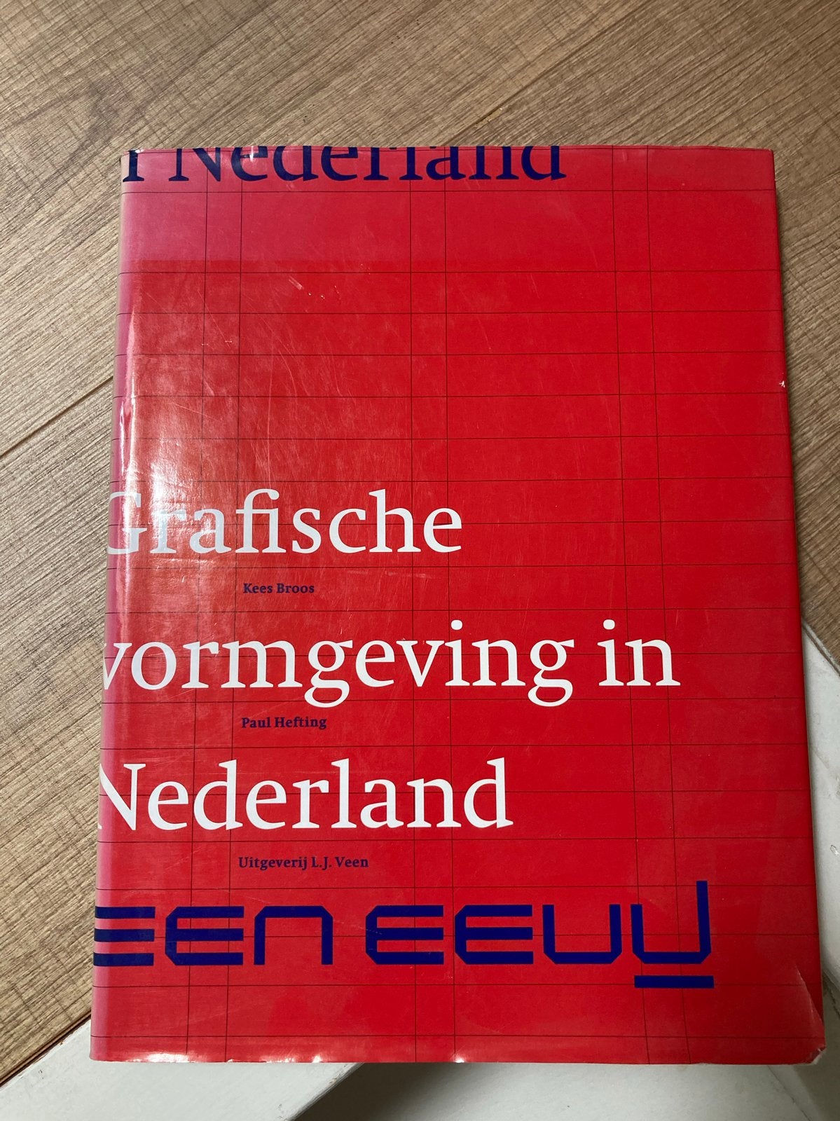 Grafische Vormgeving in Nederland - Kees Broos, Ophalen of Verzenden, Gelezen, Overige onderwerpen