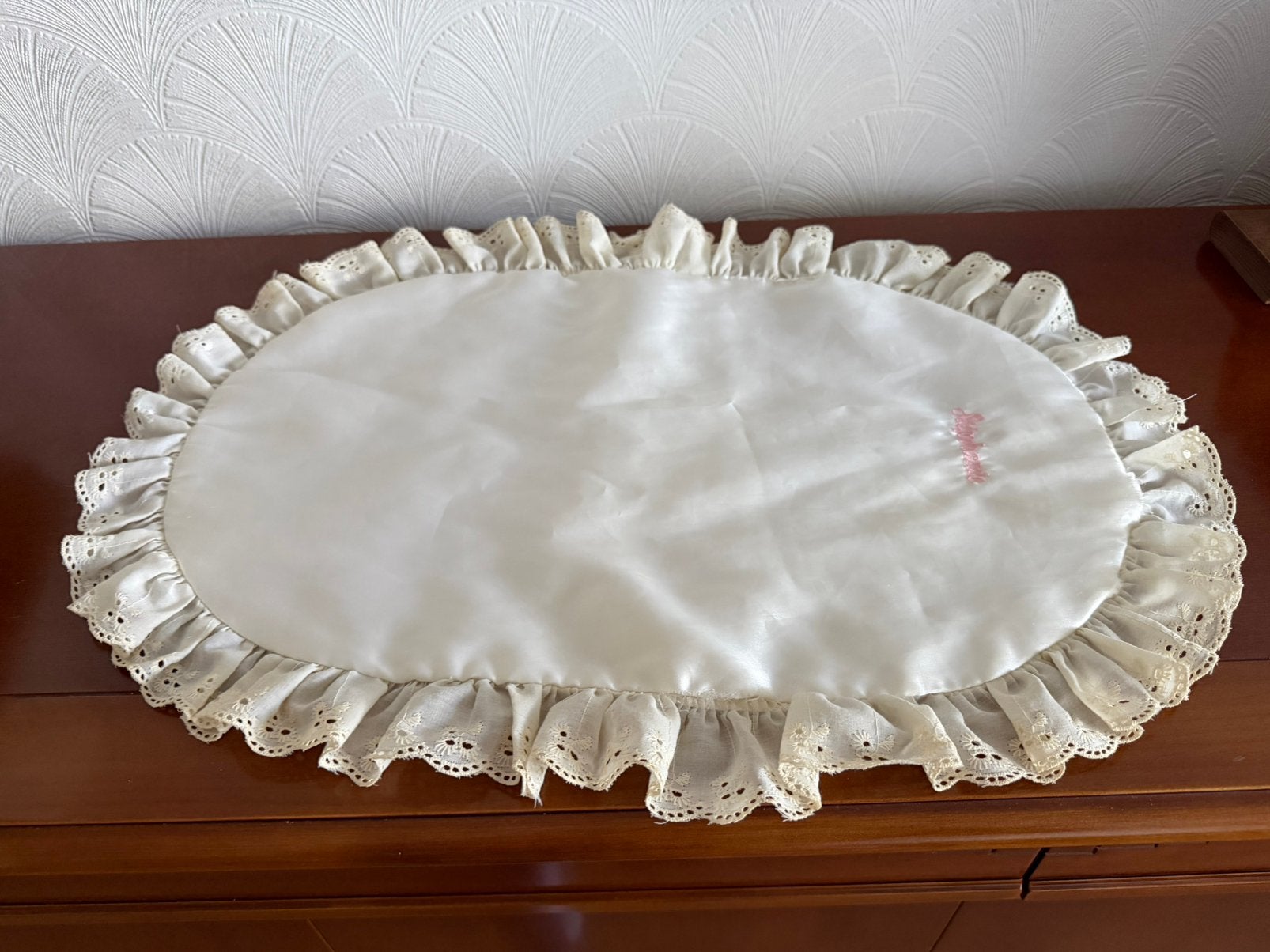 Mooi kleedje voor in een wiegje of poppenwagen 50 cm, Ophalen of Verzenden, Zo goed als nieuw, Accessoires