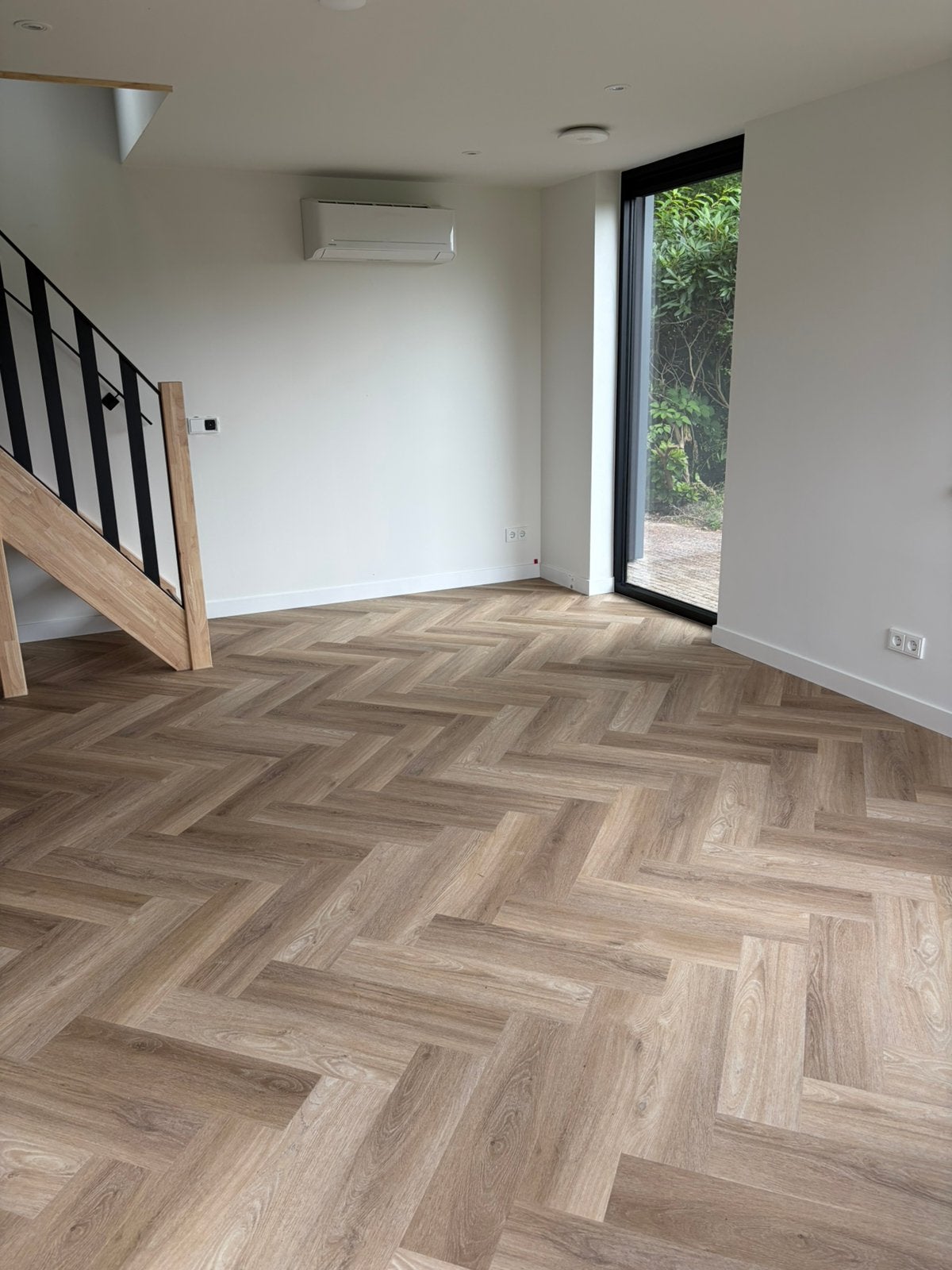 Restpartij nieuwe Ambiant pvc visgraat spigato Beige, Beige, Overige typen, Nieuw, Ophalen of Verzenden