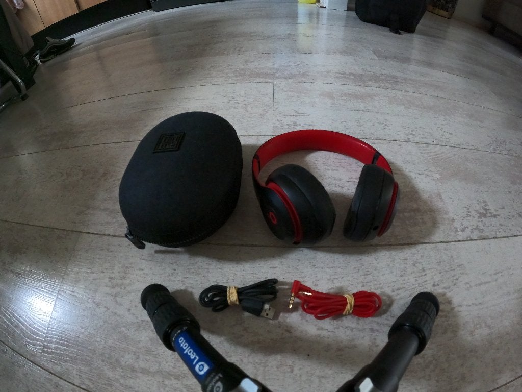 Beats Studio 3 Defiant Rood-Zwart, Ophalen of Verzenden, Beats