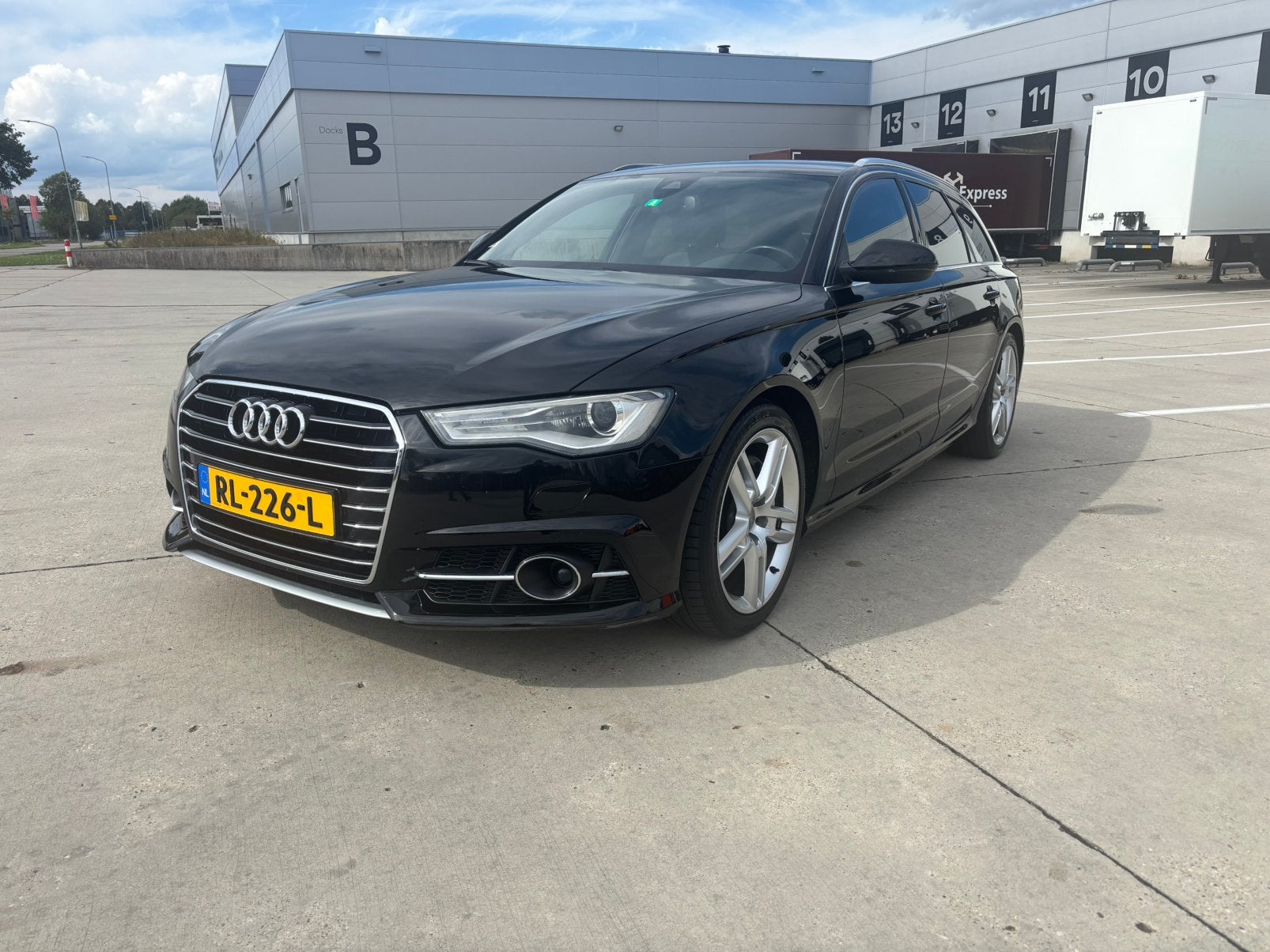 Audi A6 3.0 TDI Avan Quat S-tr 200KW 2015 Zwart, Auto's, Automaat, 2000 kg, Leder en Stof, Zwart
