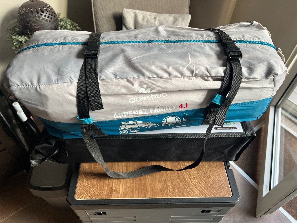 Arpenaz Family 4.1 tent., Ophalen, Zo goed als nieuw, Tot en met 4