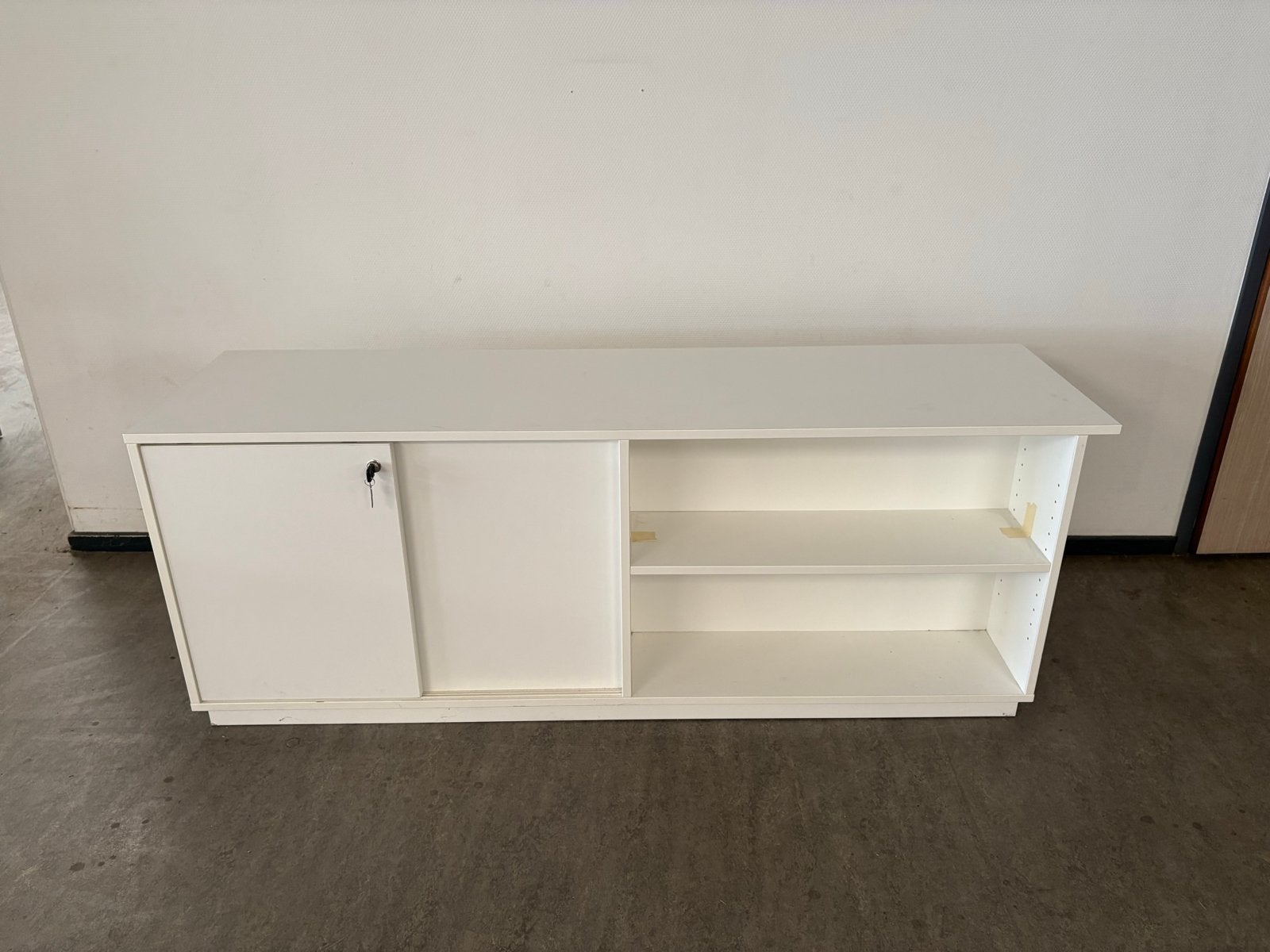 Witte kast met schuifdeur en open vakken, Huis en Inrichting, Kasten | Overige, Ophalen, Gebruikt