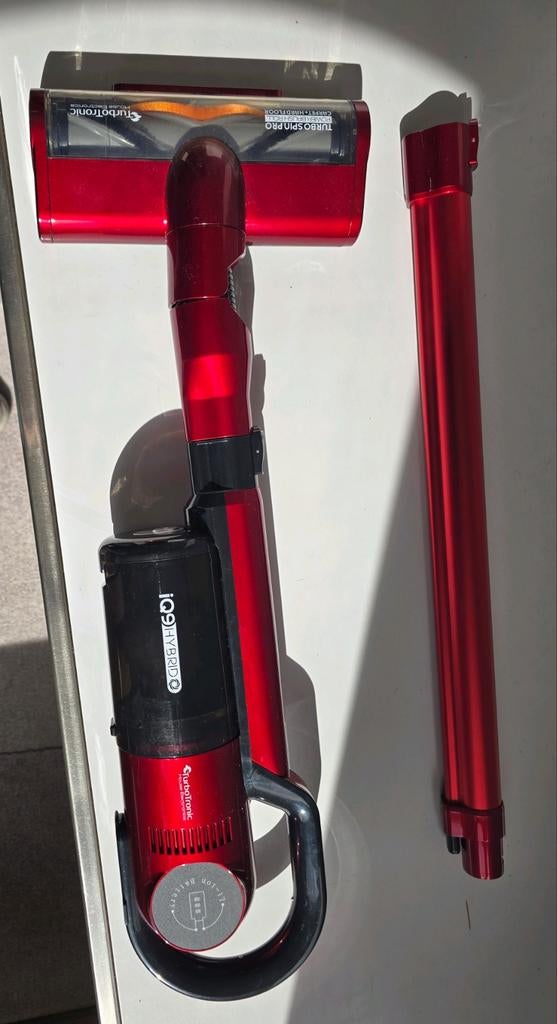 Zakloze steelstofzuiger TurboTronic, Ophalen