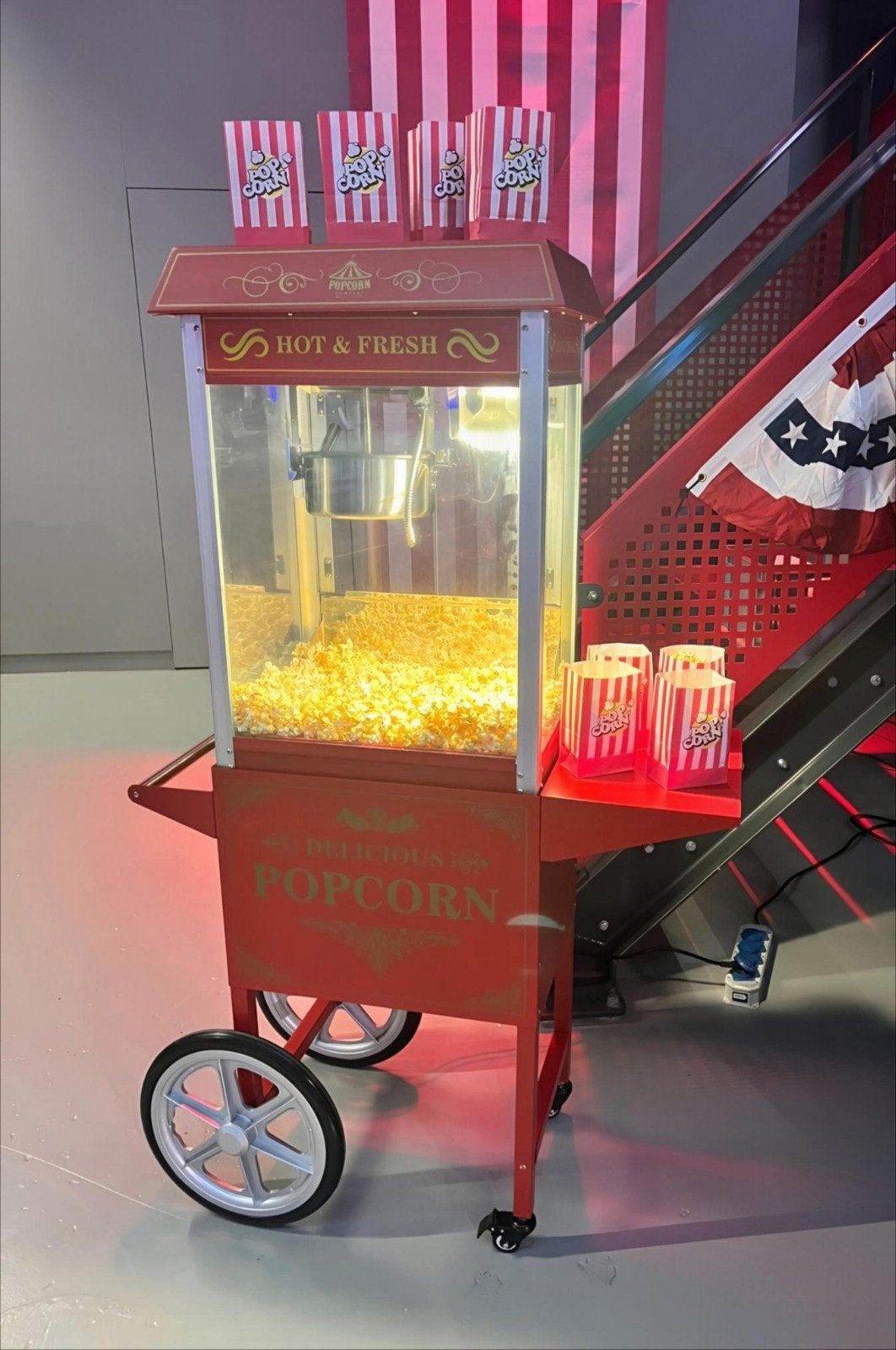 Popcornmachine huren - Aanbieding 80 porties! Popcornkar, Ophalen, Nieuw, Verjaardag