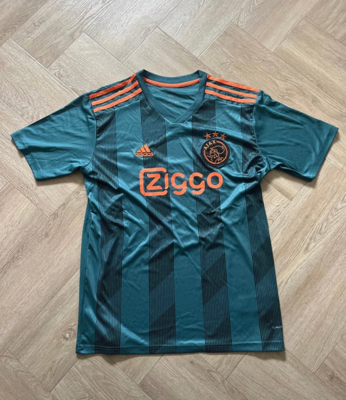 Ajax uitshirt 19/20 shirt L uniek vintage retro orgineel, Ophalen of Verzenden, Zo goed als nieuw, Shirt