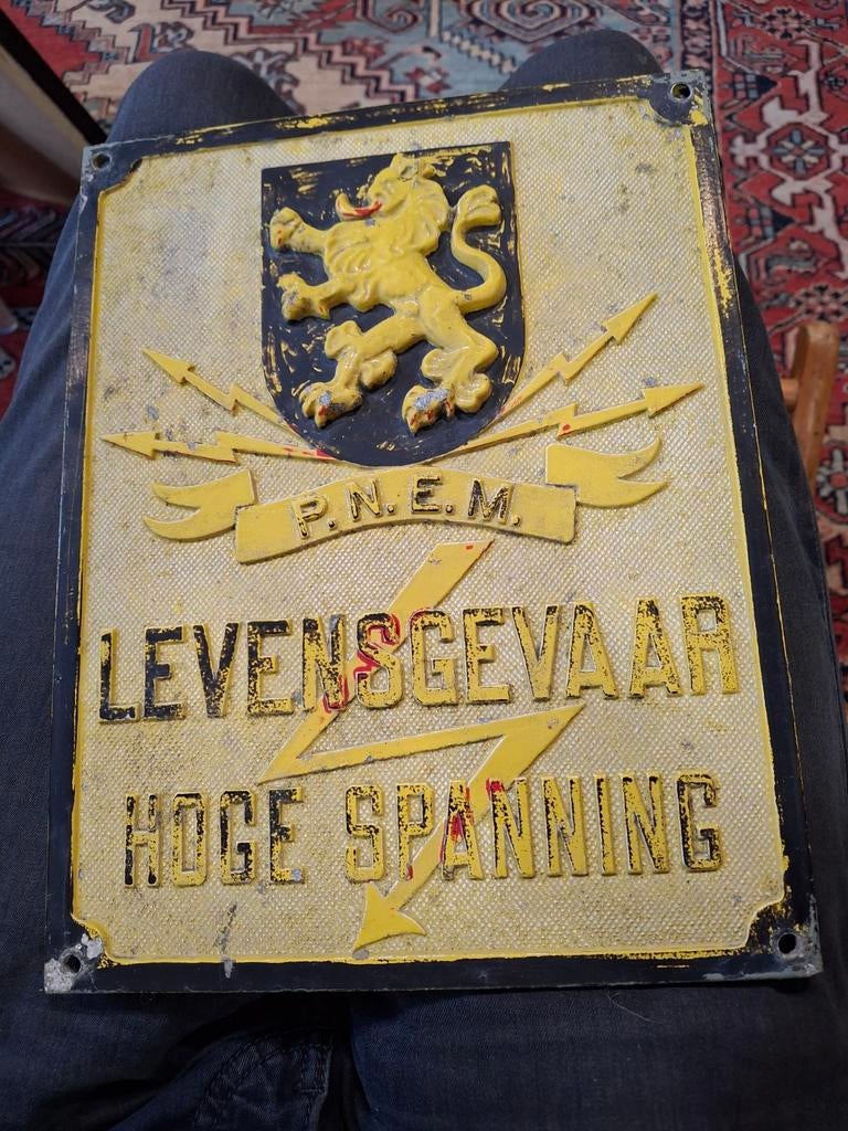 Vintage PNEM Levensgevaar Hoogspanning metalen bord, Ophalen of Verzenden