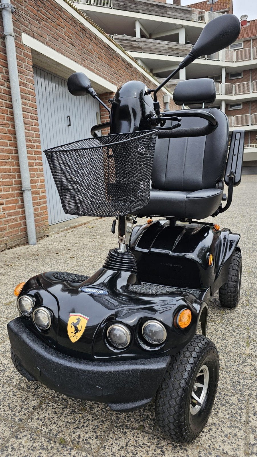 Scootmobiel Mango Lion 4, Ophalen, Zo goed als nieuw, 16 km/u of meer, Mango