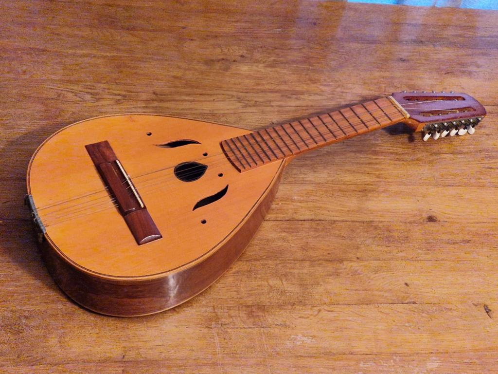 Roca Valencia luit, Muziek en Instrumenten, Gebruikt, Roca, Overige typen, Ophalen of Verzenden