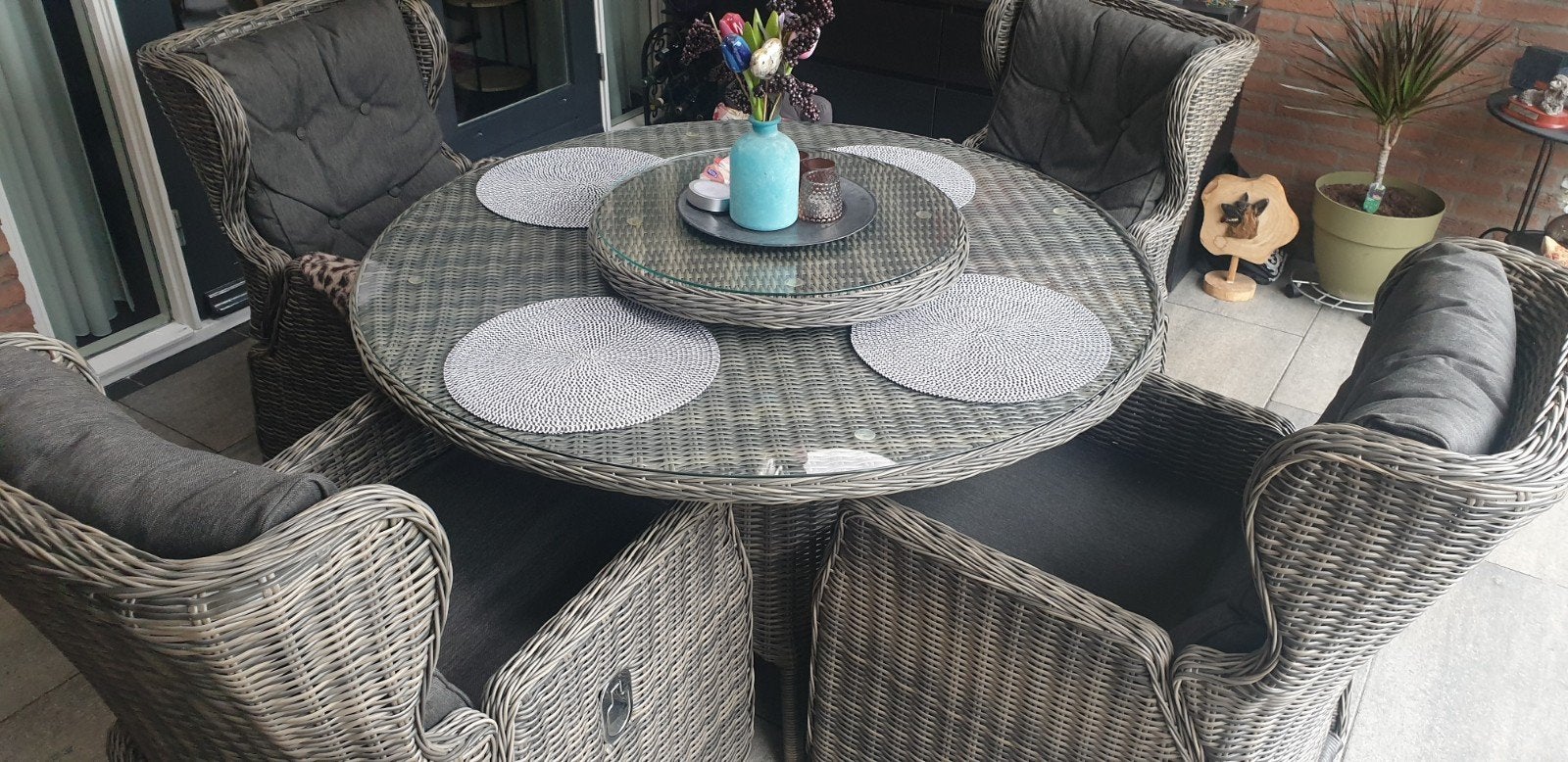 Wicker tuinset met ronde tafel en 4 stoelen, Tuin en Terras, Ophalen, 4 zitplaatsen, Gebruikt, Wicker