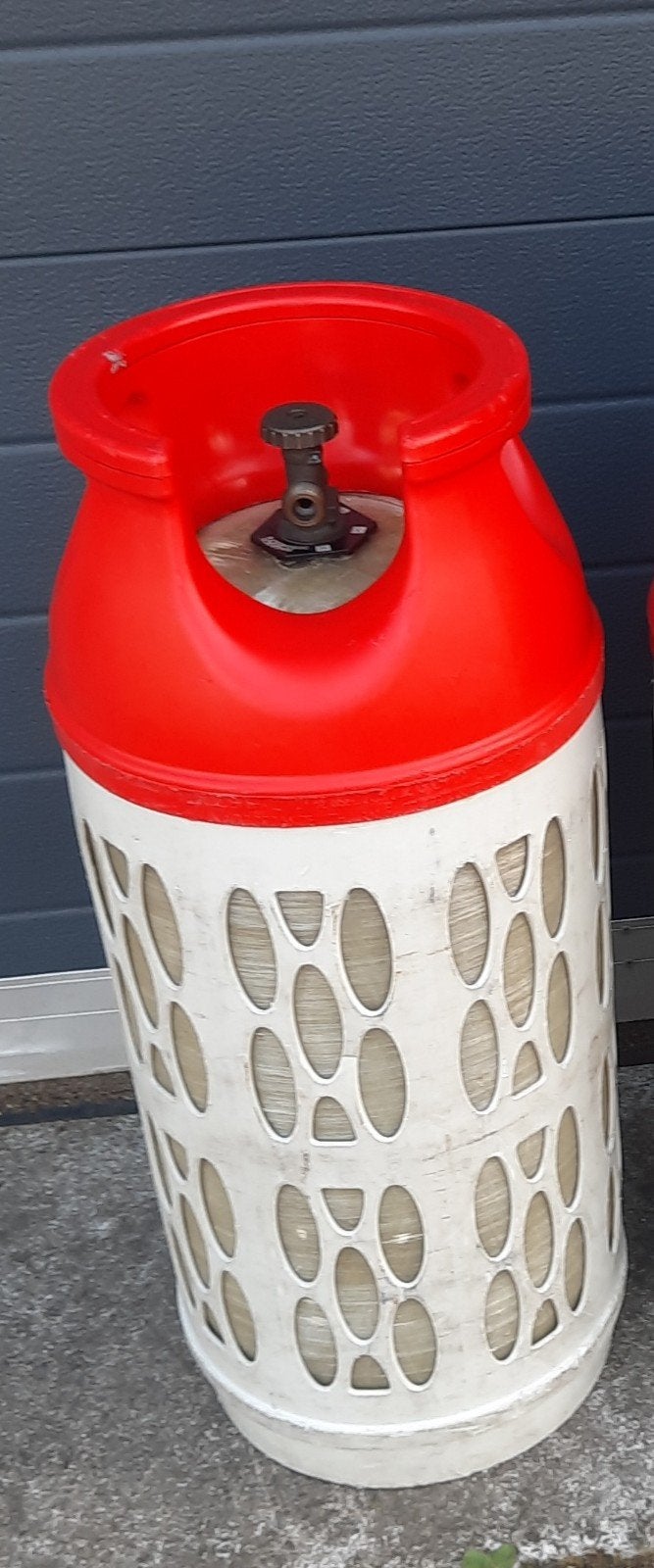 Gasfles lichtgewicht 33,5  vol.  €125, Caravans en Kamperen, Kampeeraccessoires, Ophalen of Verzenden