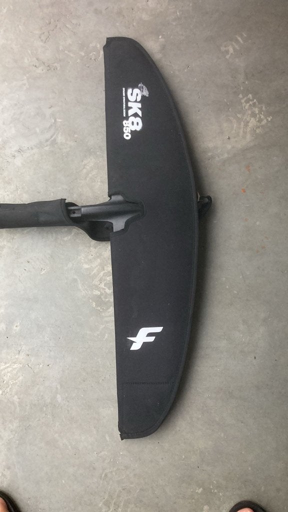 F one  foils Sk8   Seven Seas HM mast 85 cm, Watersport en Boten, Ophalen of Verzenden, Zo goed als nieuw, Wingsurf-hydrofoil