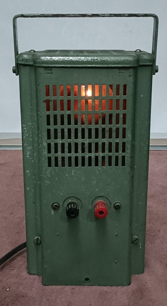 Antieke acculader, Antiek en Kunst, Ophalen of Verzenden