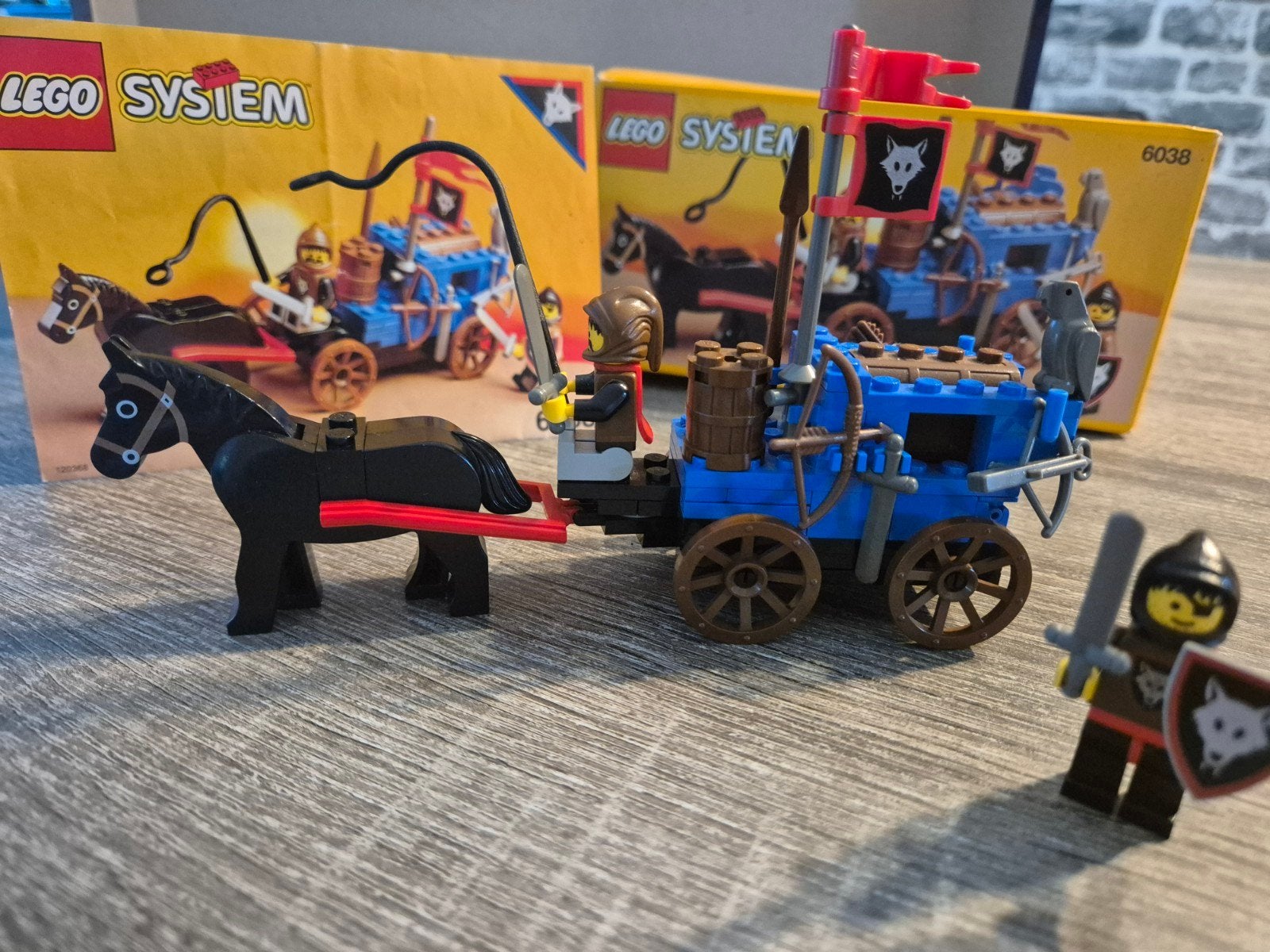 Lego System 6038 Wolfpack Renegades met doos en instructies, Ophalen, Inclusief instructies, Lego, Zo goed als nieuw
