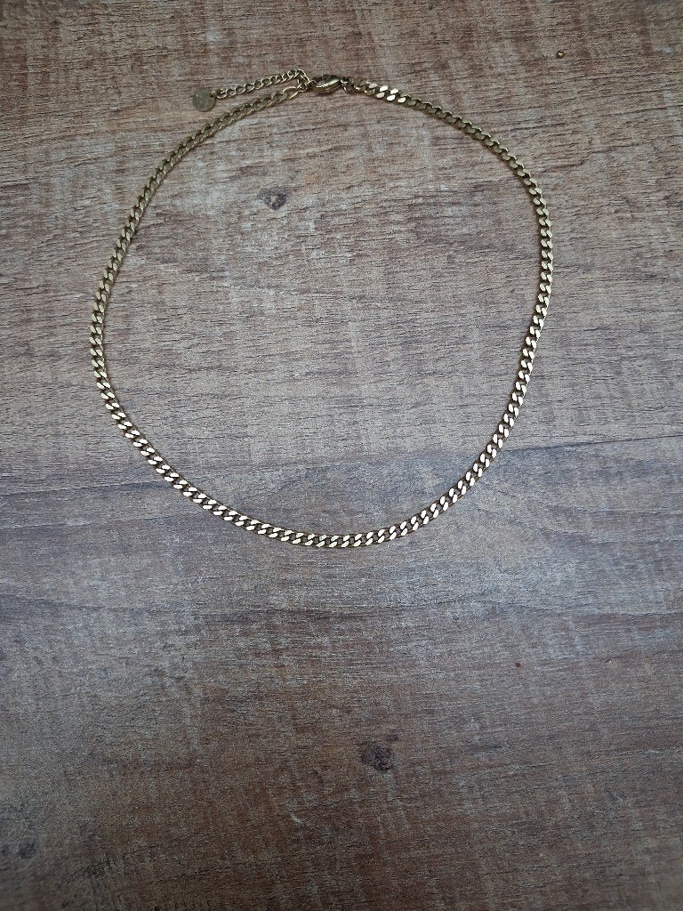 Goudkleurige ketting, Sieraden, Tassen en Uiterlijk, Kettingen, Ophalen of Verzenden, Nieuw, Goud, Overige materialen