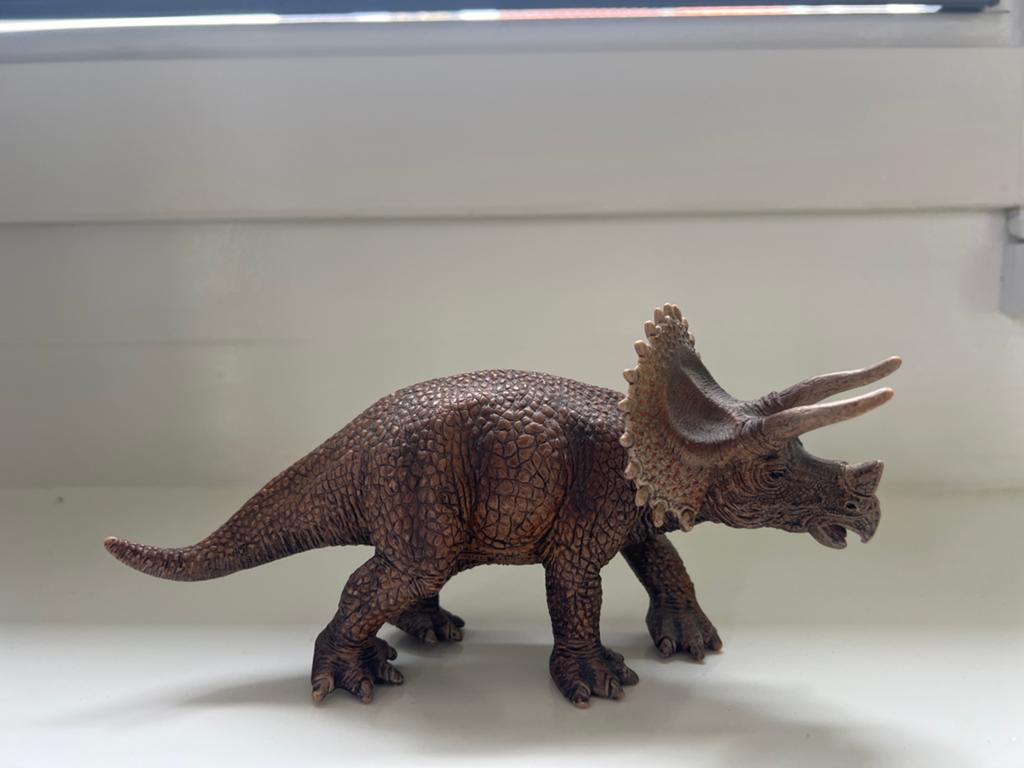 Triceratops Dinosaurus Speelfiguur, Ophalen of Verzenden, Zo goed als nieuw, Overige soorten, Beeldje of Figuurtje