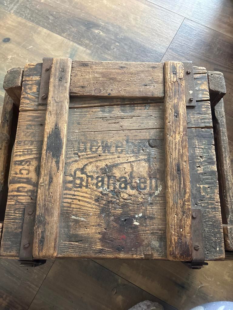 Oude Duitse munitiekist - Gewehrgranaten, Ophalen of Verzenden, Overige soorten, Duitsland, Kist of Geocache