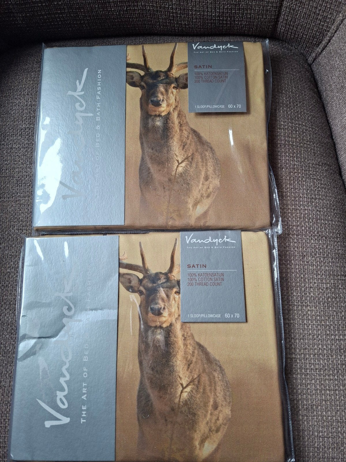 Van Dyck Wild Deer satijn kussensloop 60x70 cm - 2 stuks, Ophalen of Verzenden, Nieuw, Eenpersoons