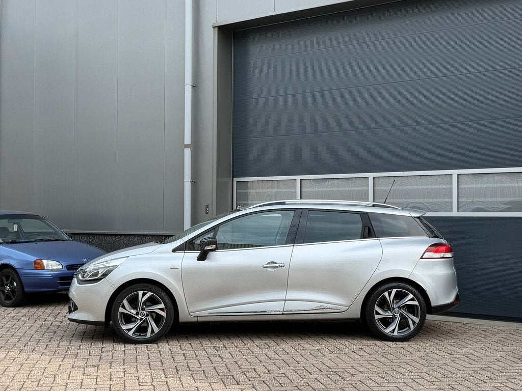 Renault Clio Estate 0.9 TCe Dynamique bj.2016 Navi|Leder|Pdc, 898 cc, Gebruikt, 580 kg, 1064 kg