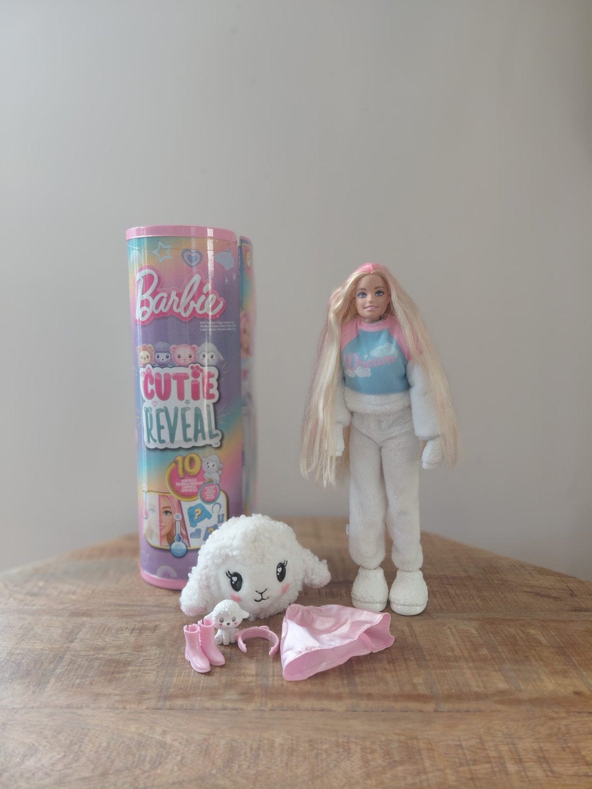 Barbie Cutie Reveal pop met schaap kostuum en accessoires, Ophalen of Verzenden, Gebruikt, Barbie