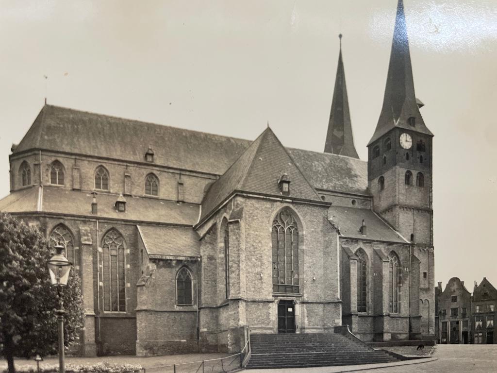 D764 Oude ansichtkaart Deventer : Bergkerk, Ophalen of Verzenden, Voor 1920, Gelopen, Overijssel