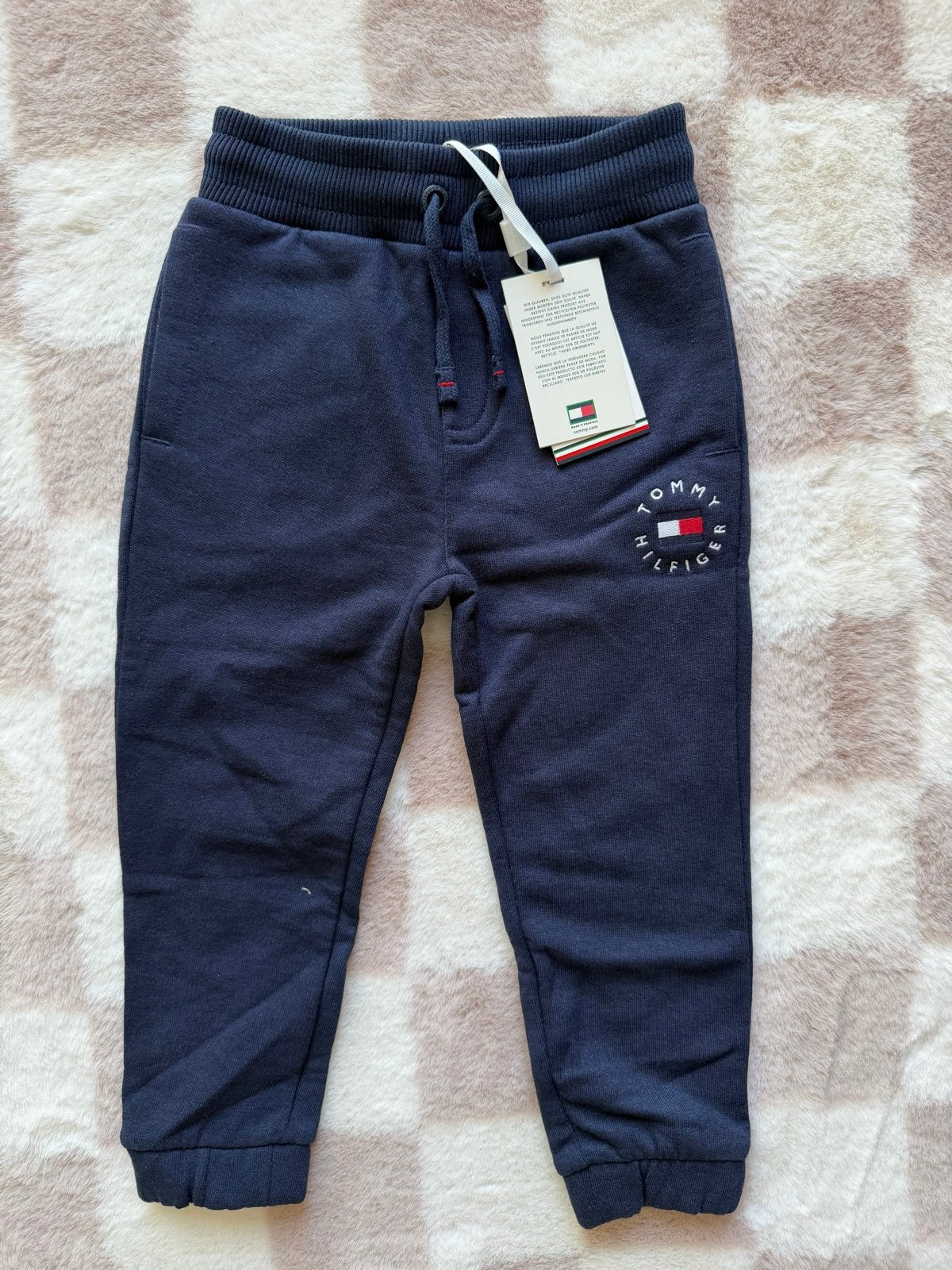 Nieuwe Tommy Hilfiger joggingbroek maat 86, Xx, Broekje, Xx, Nieuw