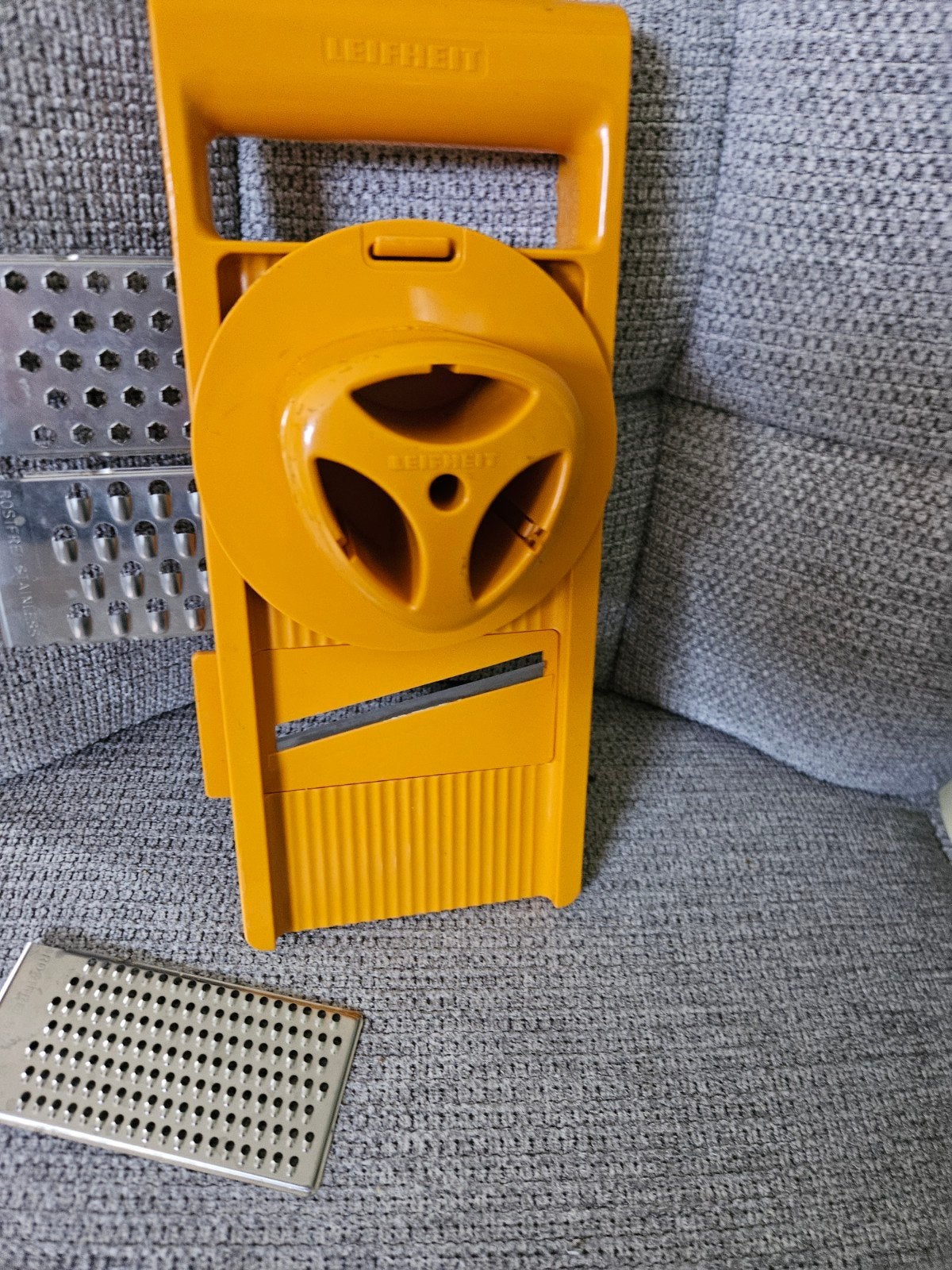 Leifheit mandoline met wisselbare snijbladen, Kunststof, Ophalen of Verzenden, Zo goed als nieuw, Snijmachine