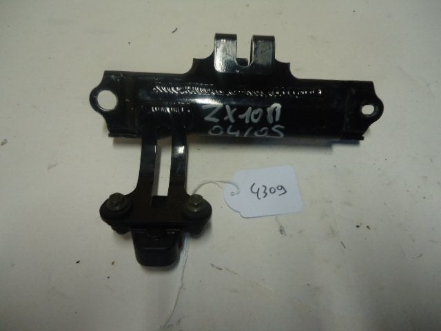 ZX10R 2004 - 2005 Kawasaki Beugel Beugel tank D1-11782, Motoren, Accessoires | Overige