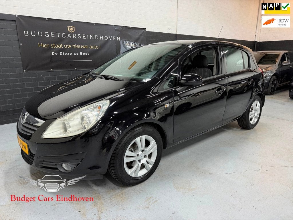 Opel Corsa 1.4-16V Enjoy Nap/Airco/5Drs/APK 07-2027!, Voorwielaandrijving, 1063 kg, Gebruikt, Zwart