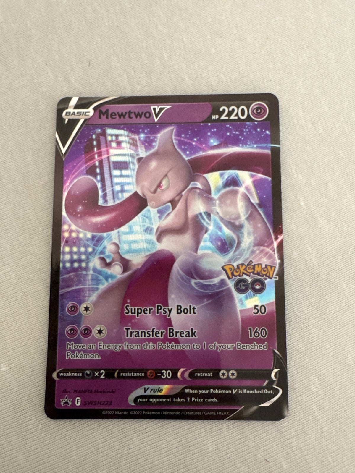 Mewtwo V SWSH223, Verzenden, Zo goed als nieuw, Losse kaart