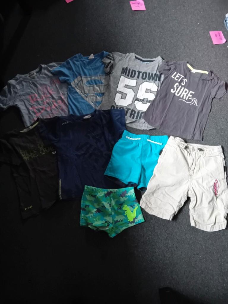 Leuk kledingpakket voor jongens in maat 92., Kinderen en Baby's, Kinderkleding | Kinder-kledingpakketten, Ophalen of Verzenden