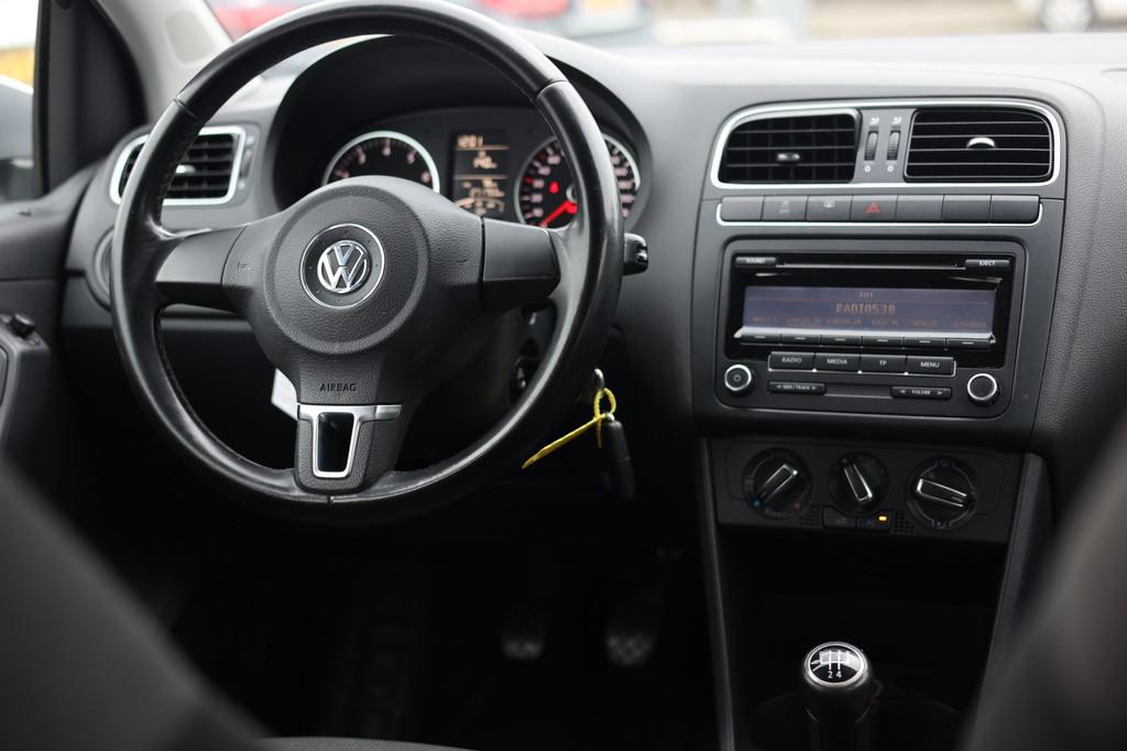 Volkswagen Polo 1.2-12V AIRCO | CRUISE | 16 INCH | APK | RIJ, Voorwielaandrijving, Euro 5, Zwart, 1198 cc