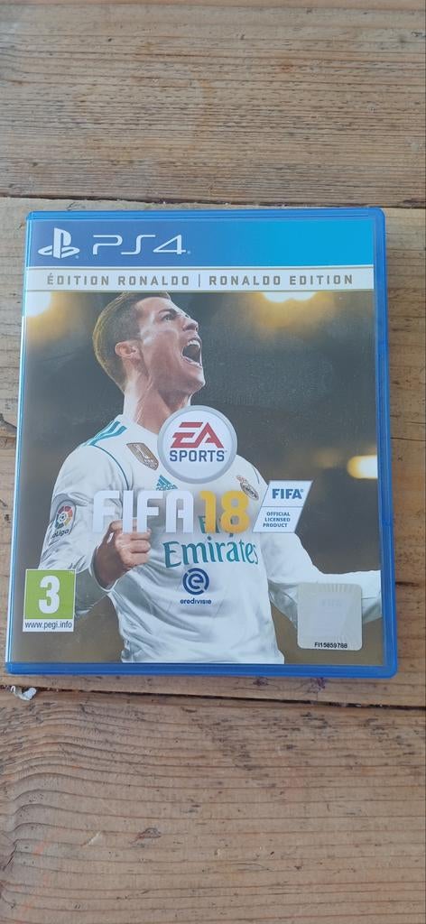 FIFA 18 Ronaldo Edition PS4 - Zo goed als nieuw, 2 spelers, Ophalen of Verzenden, Zo goed als nieuw, Eén computer