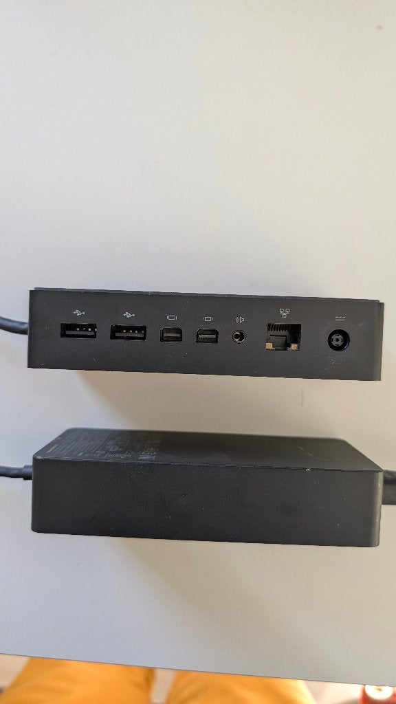 Microsoft Surface Docking Station met Voeding, Docking station, Ophalen of Verzenden, Zo goed als nieuw, Tablet