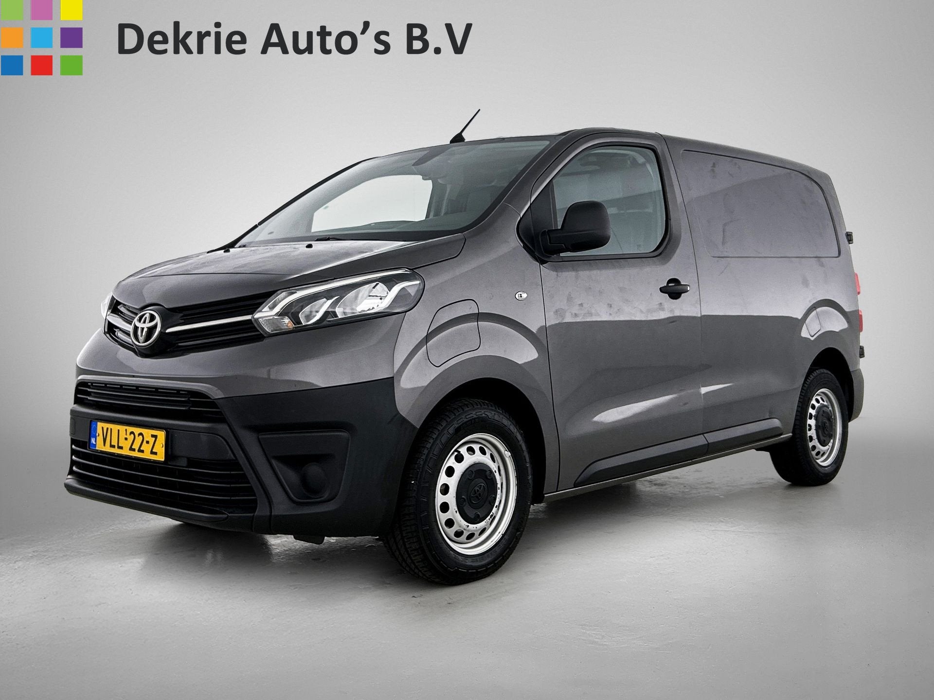 Toyota PROACE Electric Compact SOH 92% / 3Pers / Pdc+Camera, Auto's, Dealer onderhouden, Gebruikt, Zwart, Verwarmde buitenspiegels