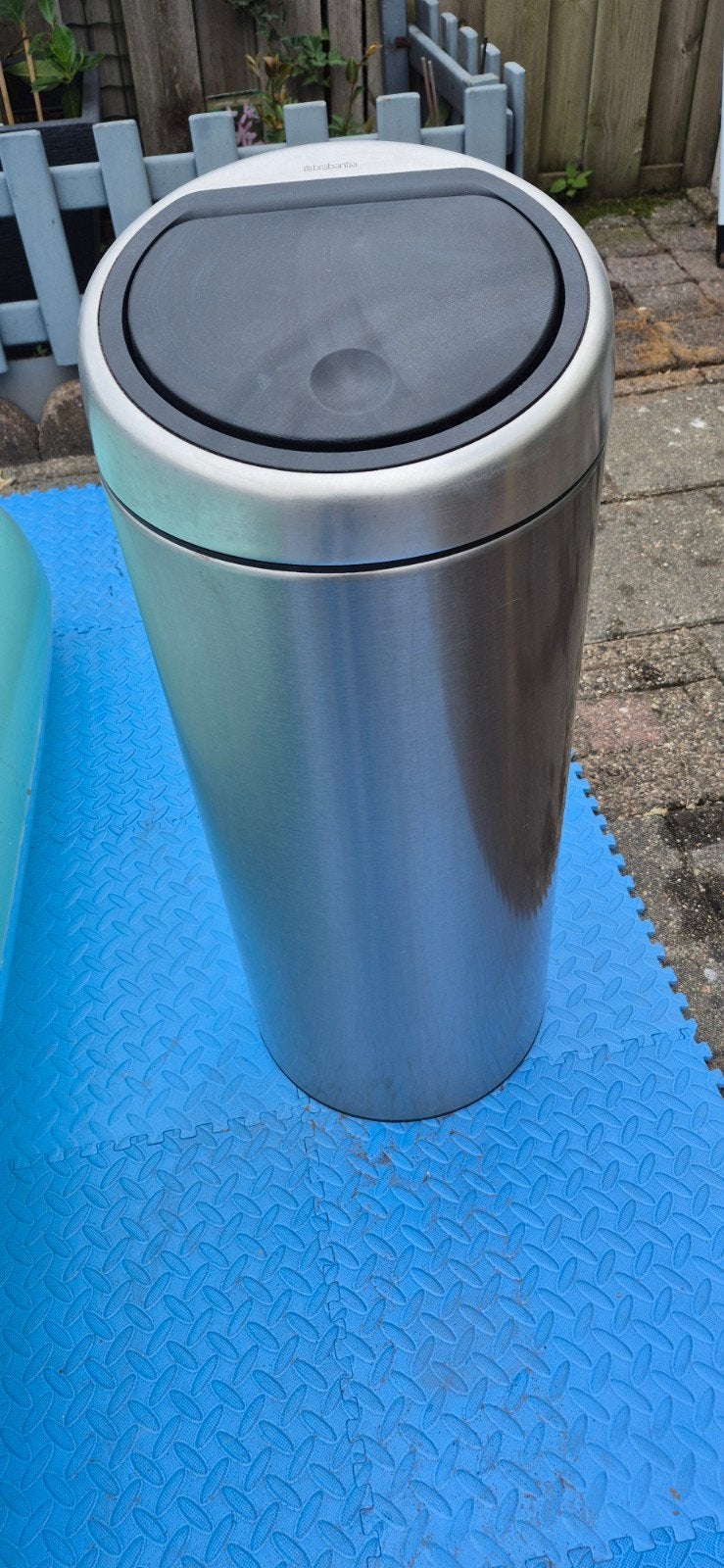 Brabantia touch bin, Huis en Inrichting, Woonaccessoires | Prullenbakken, Ophalen, 50 – 75, Gebruikt, 20 tot 30 liter