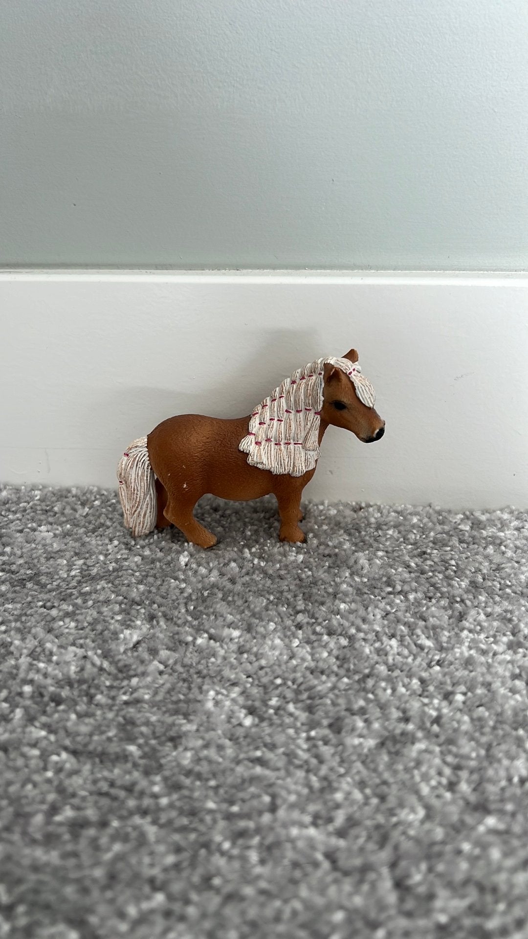 Schleich pony, Ophalen of Verzenden, Zo goed als nieuw, Paard, Beeldje of Figuurtje