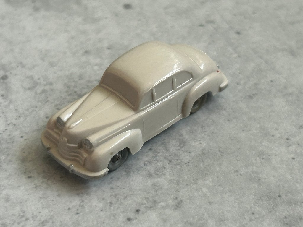 Wiking 1:87 Opel Olympia beige unverglast, Ophalen of Verzenden, Zo goed als nieuw, Auto, Wiking