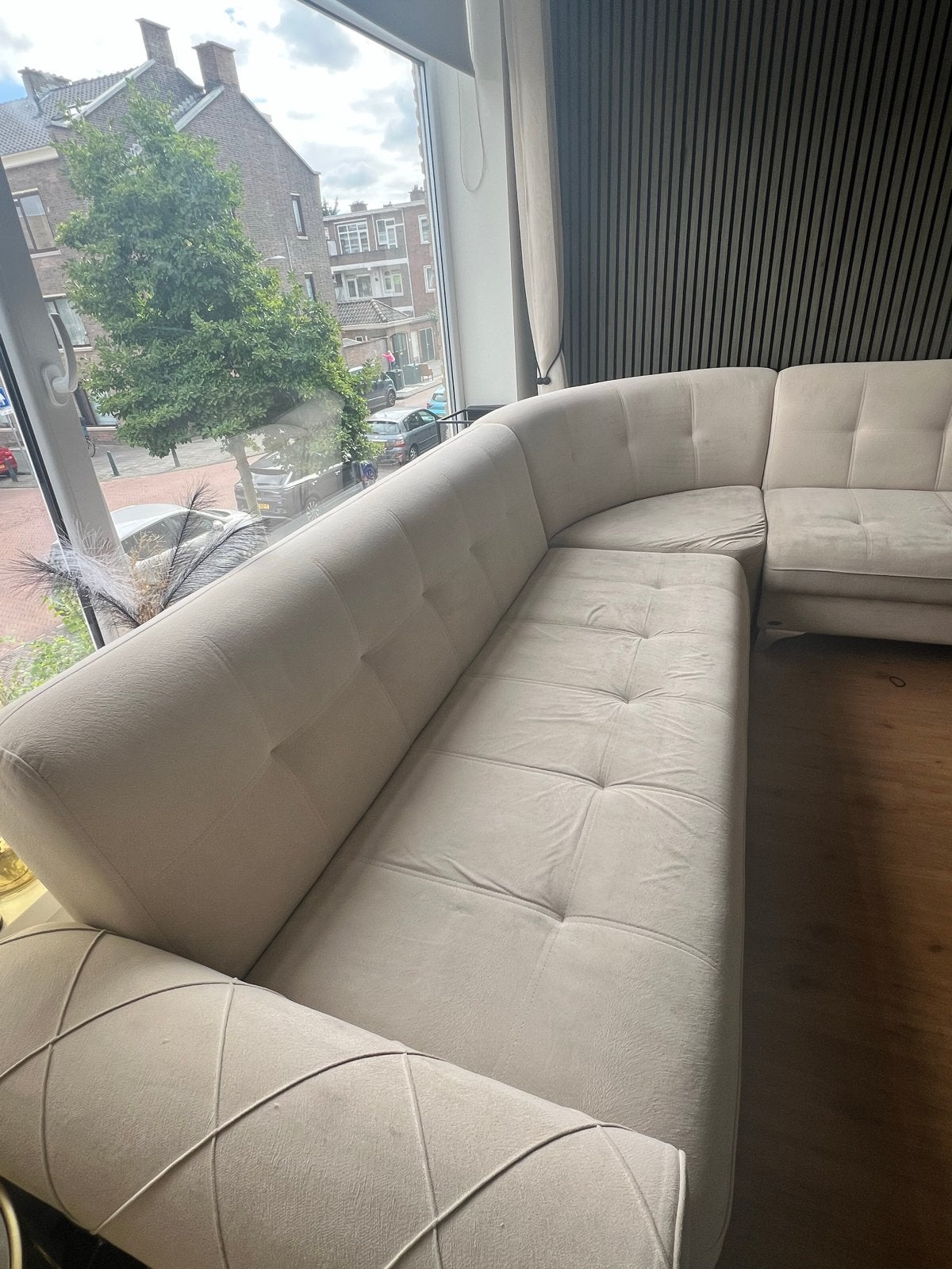Grote beige hoekbank 3x3 met slaapfunctie en opbergruimte, Huis en Inrichting, Banken | Bankstellen, Ophalen, Gebruikt, 100 tot 125 cm