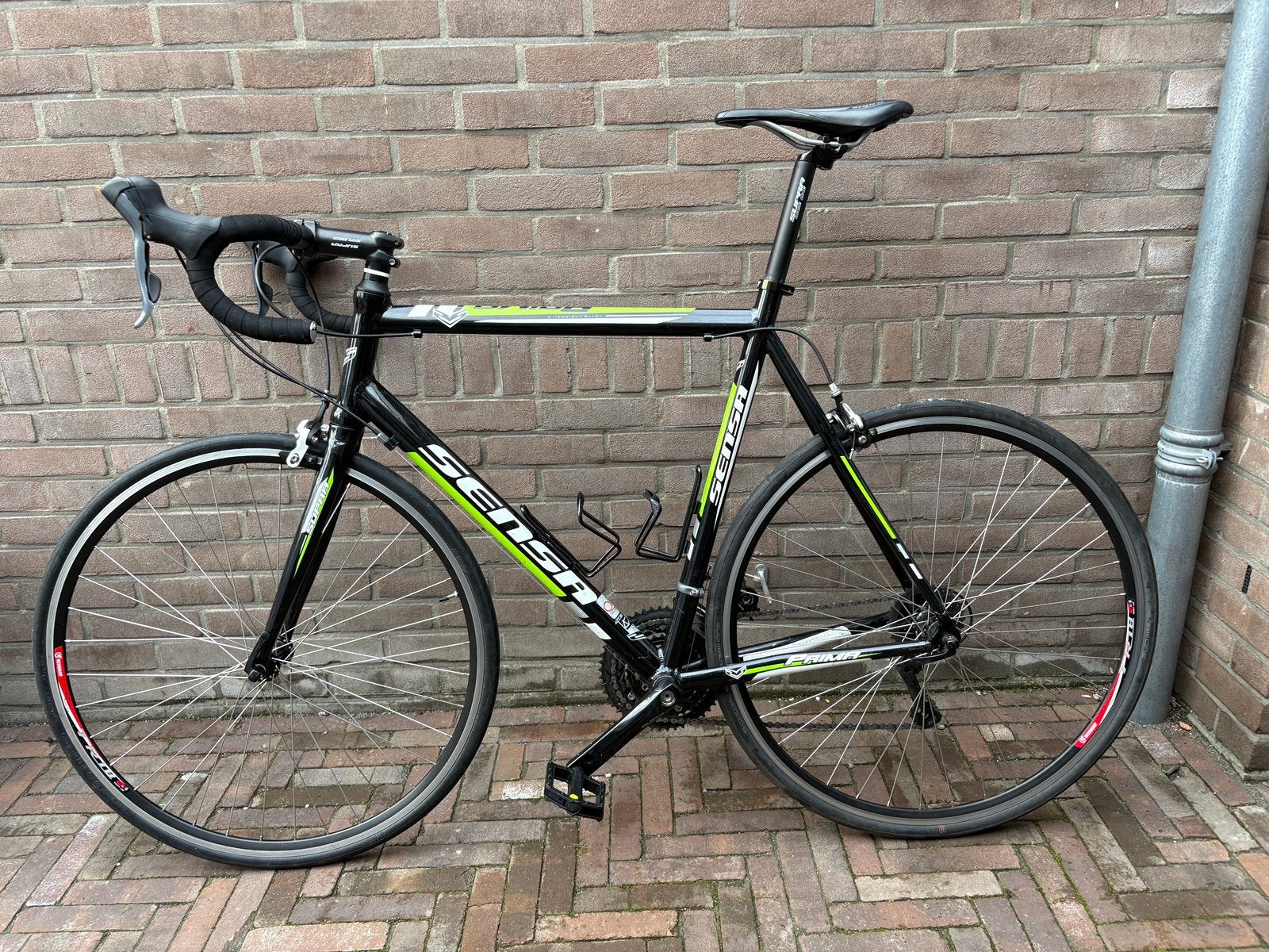 Sensa prima v24, 28 inch, Gebruikt, Aluminium, 57 tot 61 cm