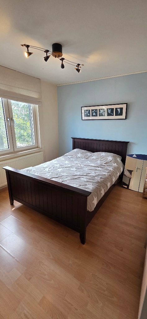 Bedframe met lattenbodems, Ophalen, Gebruikt, Bruin, Tweepersoons