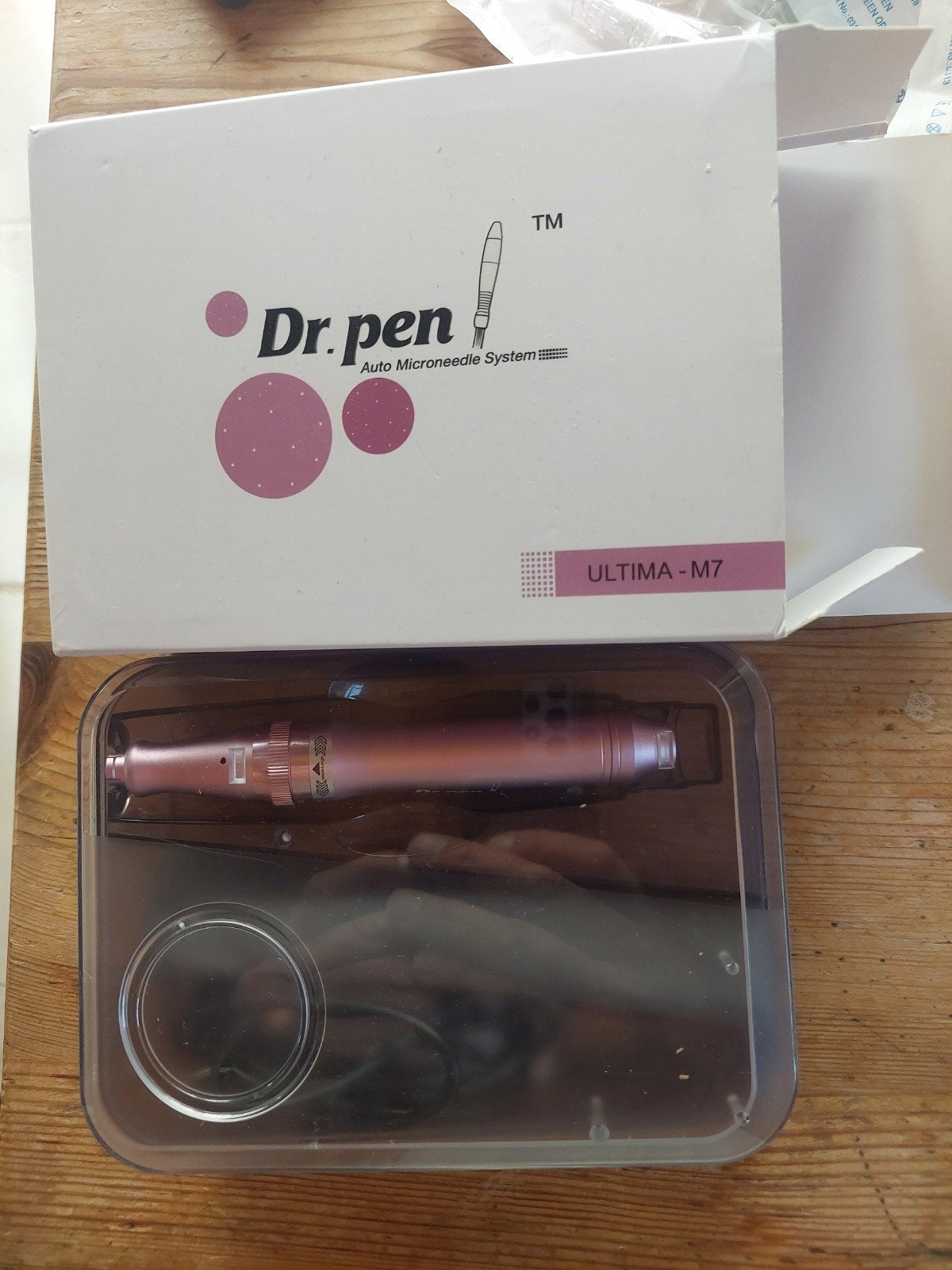 Dr. Pen Ultima M7 Microneedling Apparaat met Naalden, Sieraden, Tassen en Uiterlijk, Uiterlijk | Gezichtsverzorging, Ophalen of Verzenden